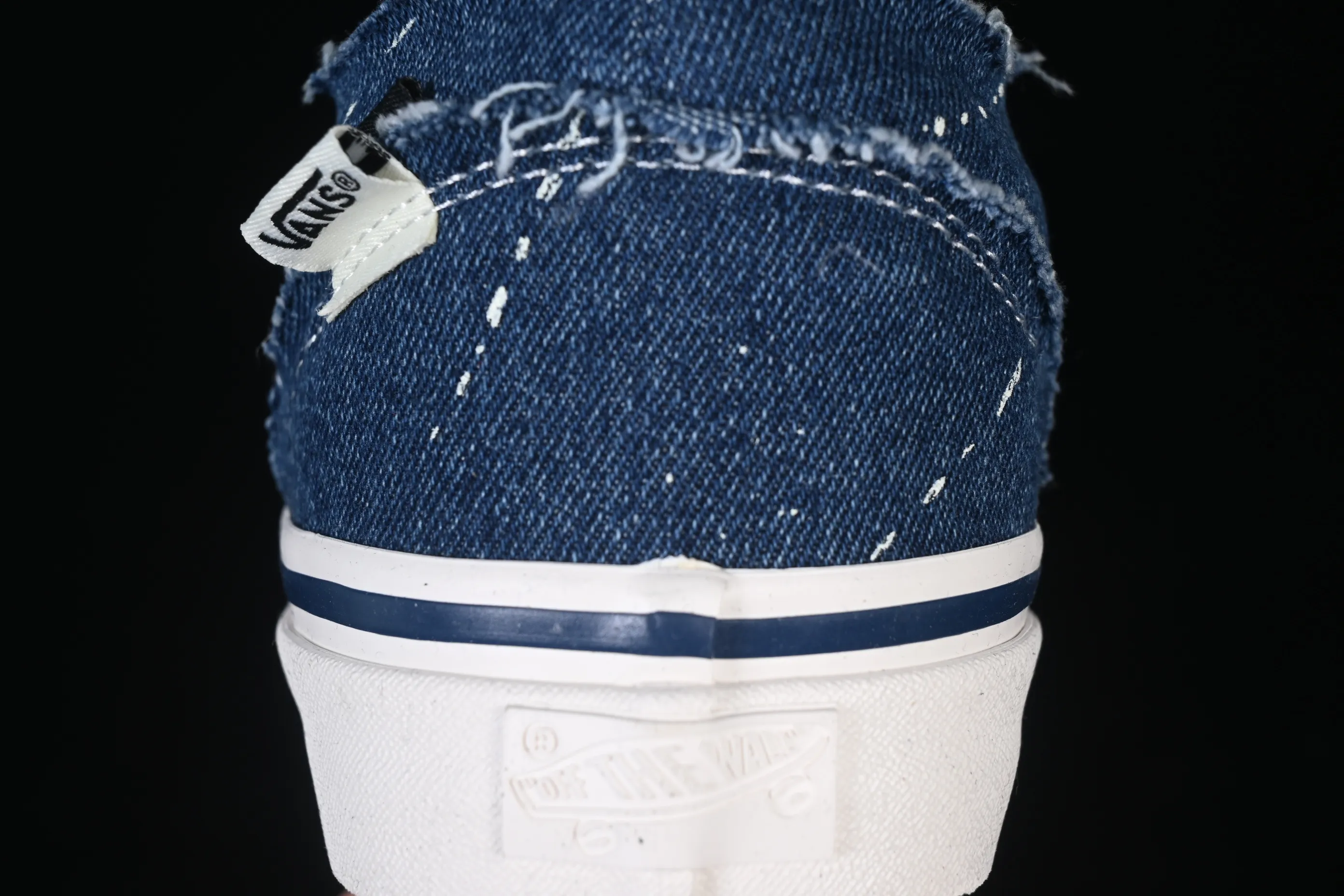 All categories Vans Vans series Vans Low Vans low top Vans Old Skool Frayed Vans low-top casual skateboard shoes VN000E9HGTL